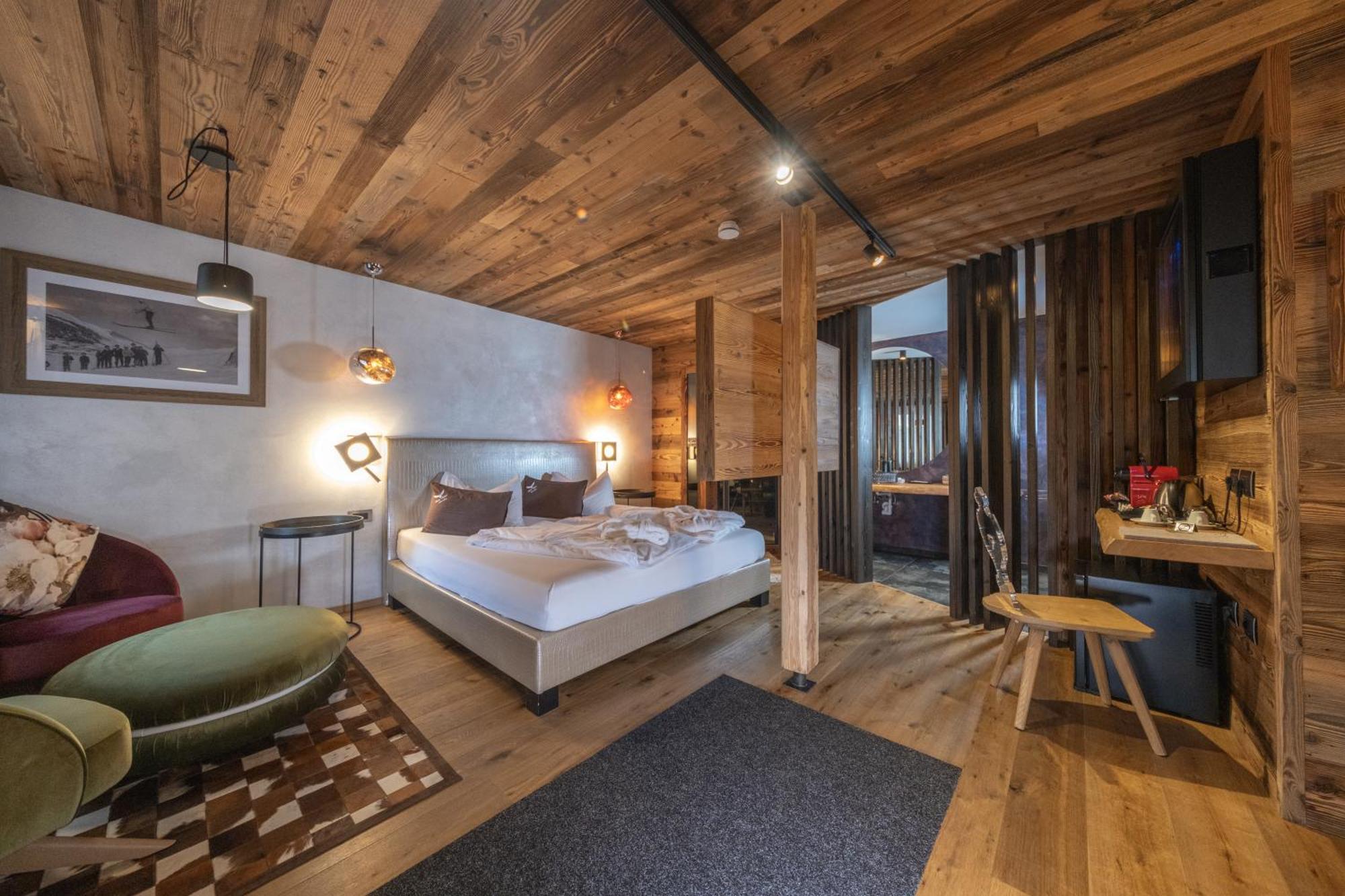 Aparthotel Alpine Adler San Vigilio Di Marebbe