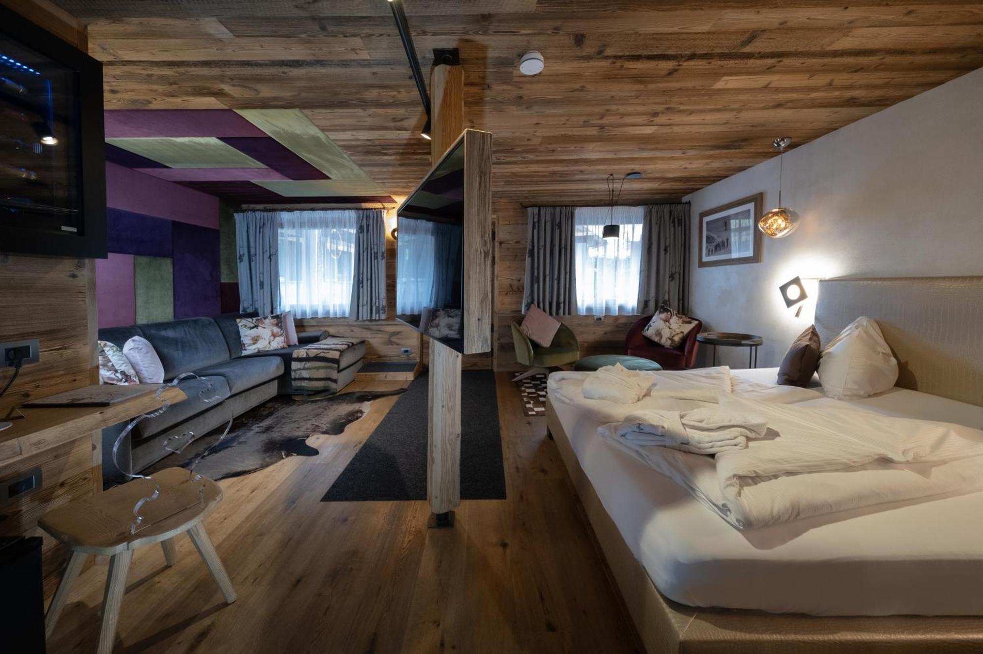Alpine Adler Aparthotel