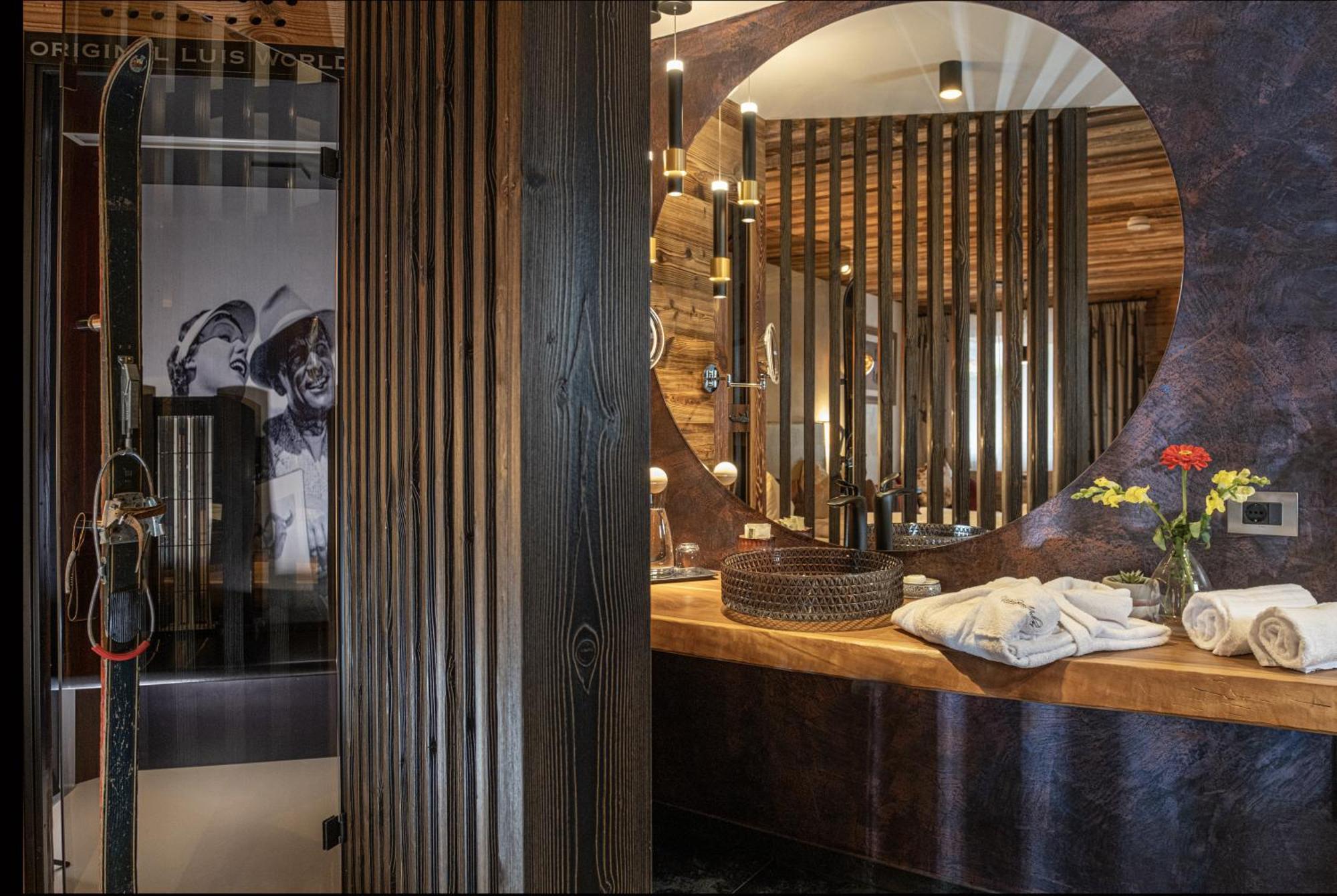 Aparthotel Alpine Adler 3*