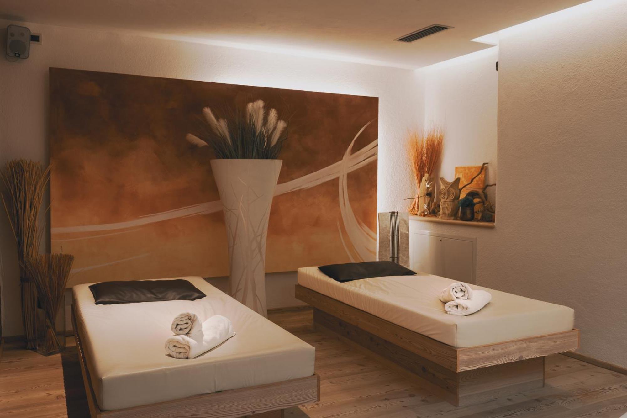 Aparthotel Alpine Adler 3*
