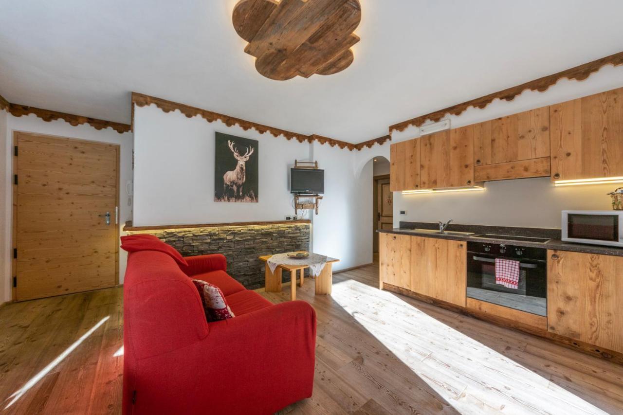 Alpine Adler Aparthotel